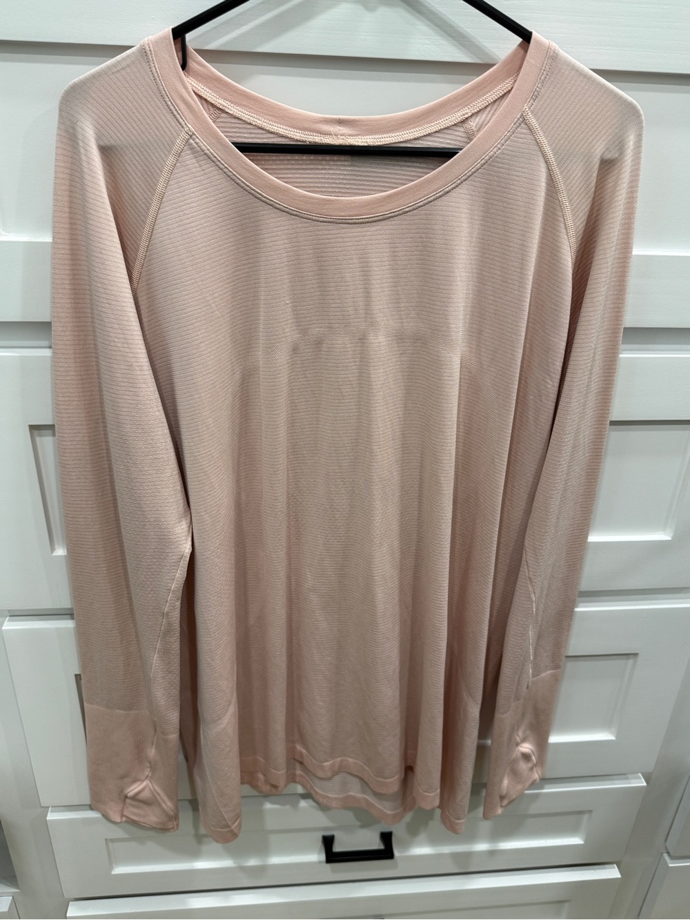 Lululemon Women's Long-Sleeve Swiftly Lightweight Top - Blush Pink